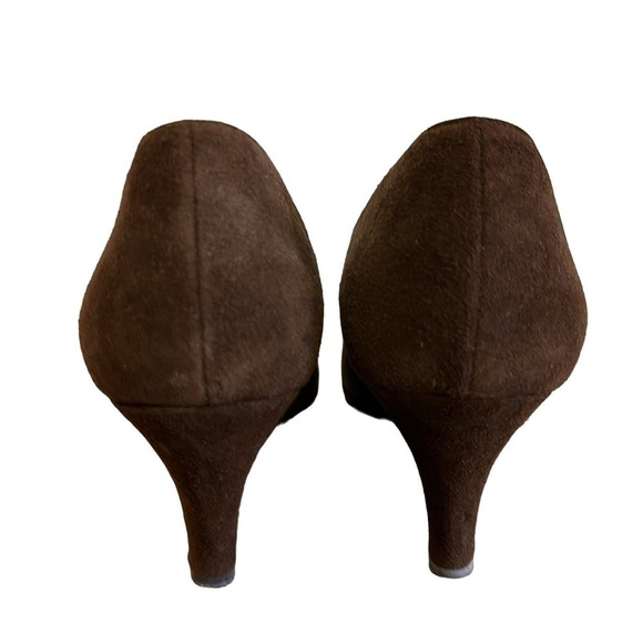 80s vintage Charles Jourdan Paris, brown suede heels, 7.5 inbox - Picture 5 of 8